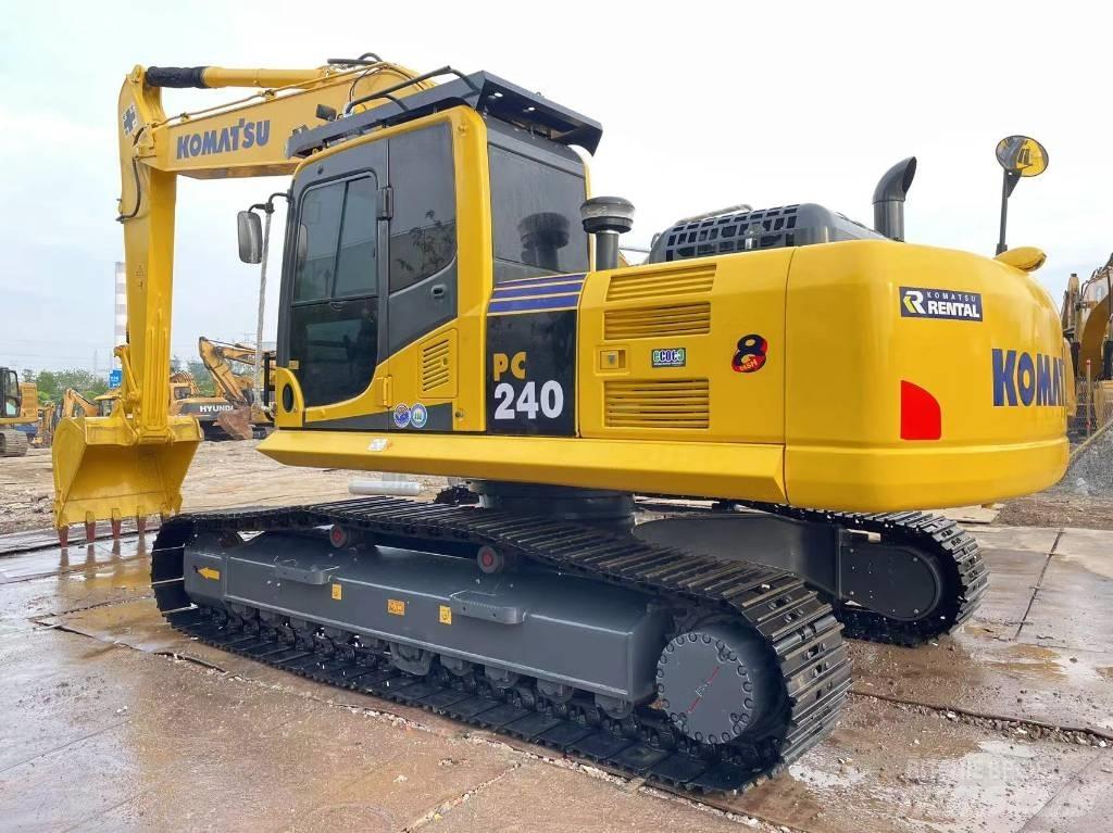 Komatsu PC 240LC-8 Excavadoras de cadenas