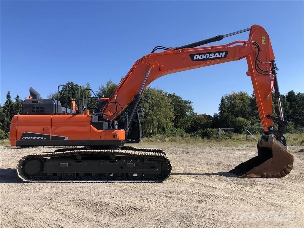 Doosan dx300 Excavadoras de cadenas