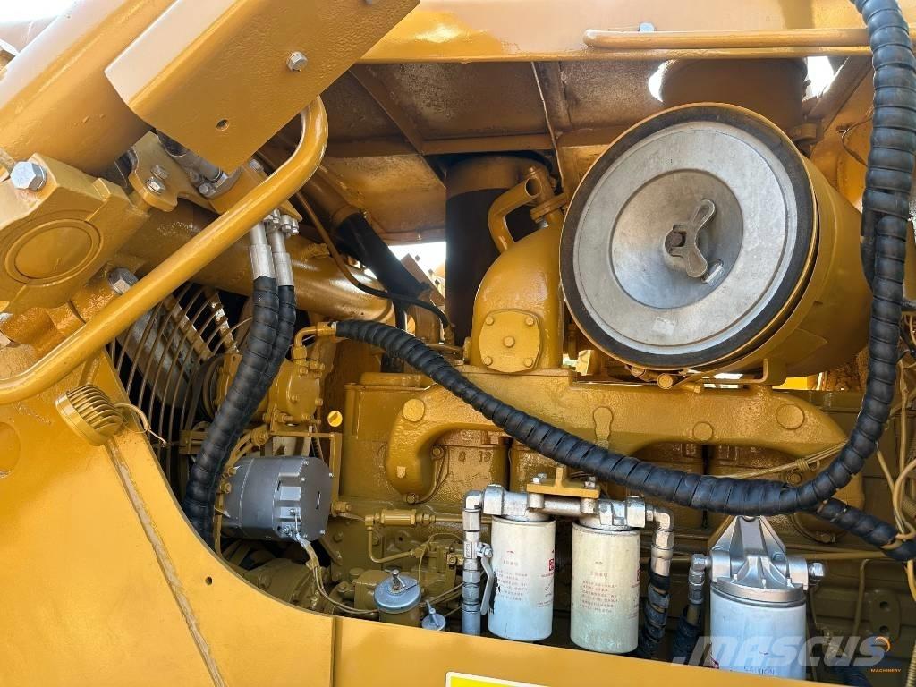 CAT D 7 G Buldozer sobre oruga