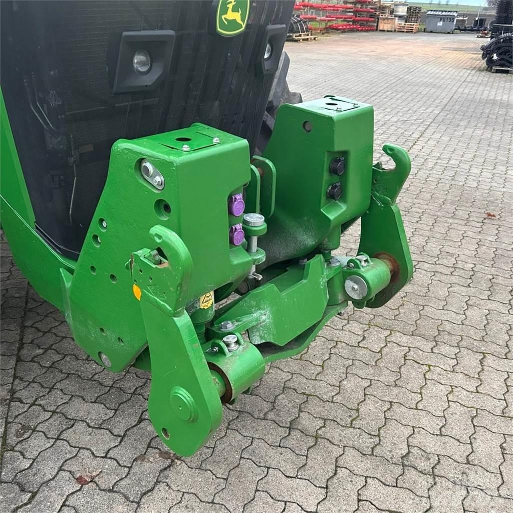 John Deere 8R340 Tractores