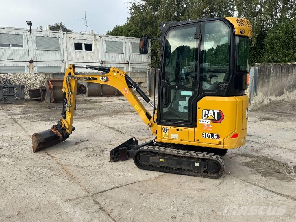 CAT 301.6 Mini excavadoras < 7t