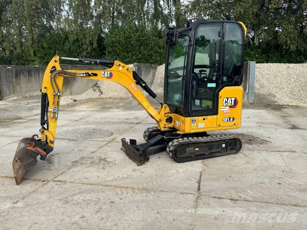 CAT 301.6 Mini excavadoras < 7t