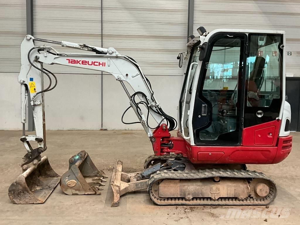 Takeuchi TB 230 Mini excavadoras < 7t
