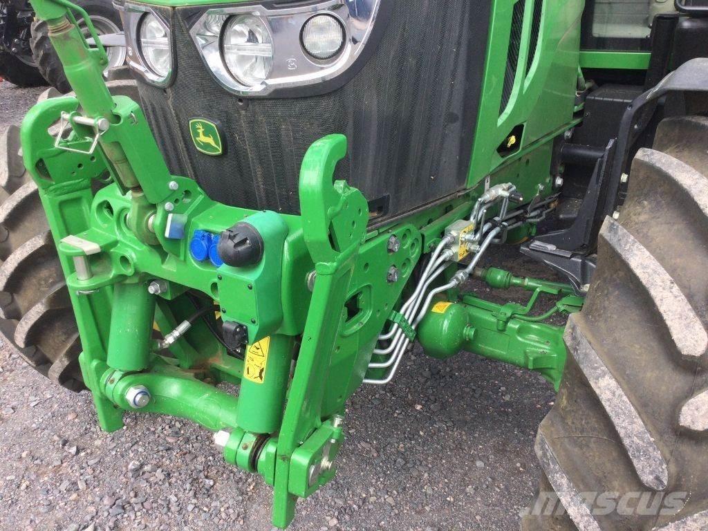 John Deere 6120 M Tractores