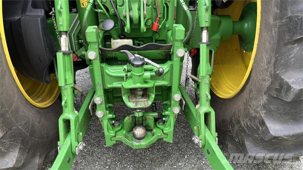 John Deere 6R195 Tractores