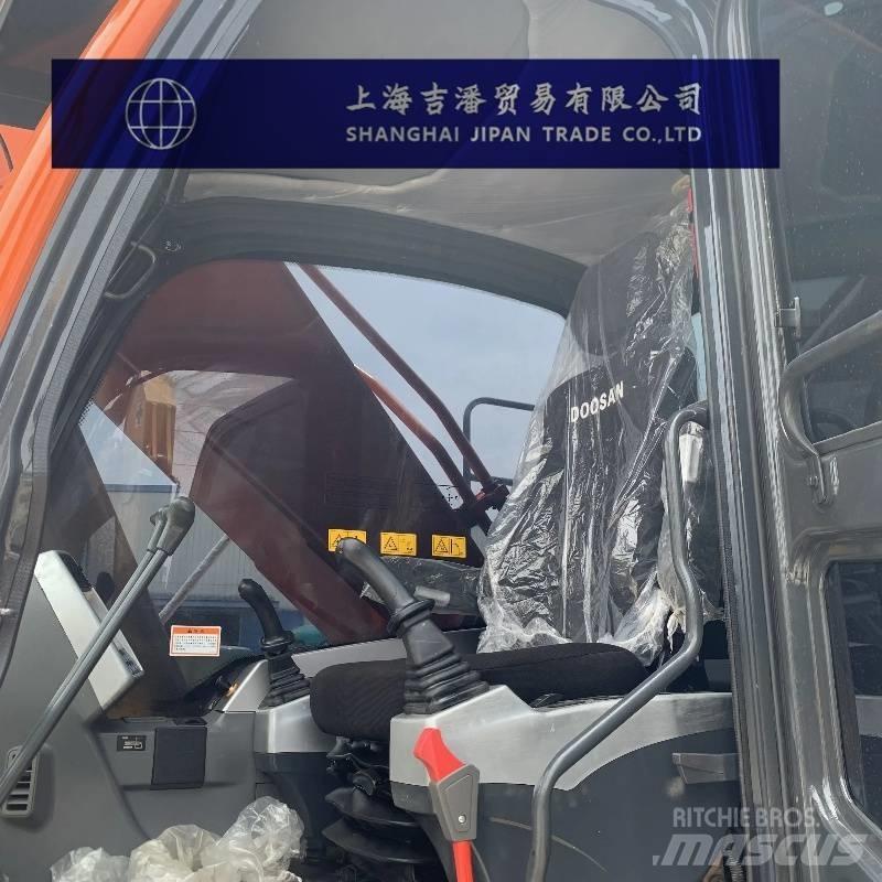 Doosan DX 300 Excavadoras de cadenas