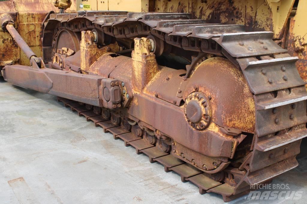 CAT D 9 H Buldozer sobre oruga