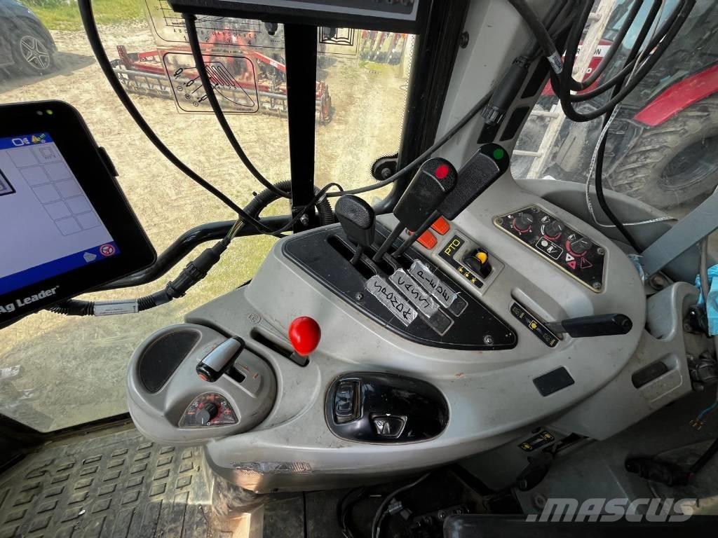 Massey Ferguson 5470 Tractores