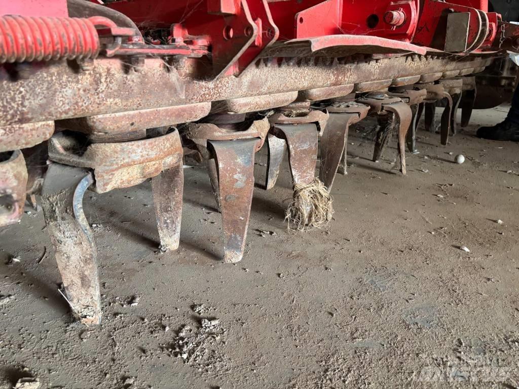 Kuhn HR 3003 D Gradas rotativas / rotocultivadores