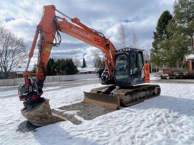 Hitachi ZX135US-6 Excavadoras de cadenas