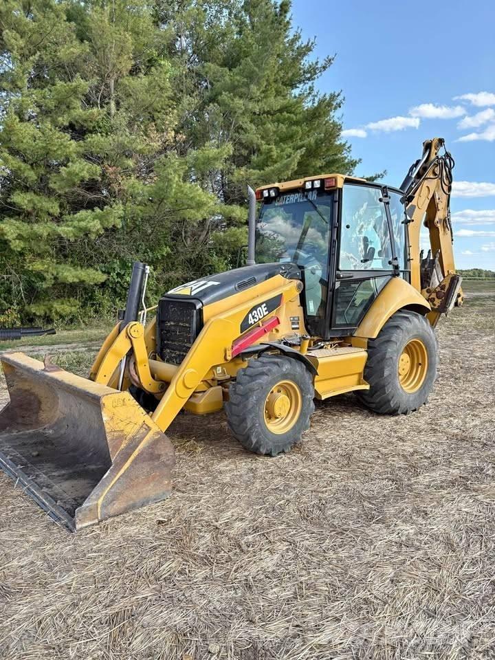 CAT 430 E Retrocargadoras