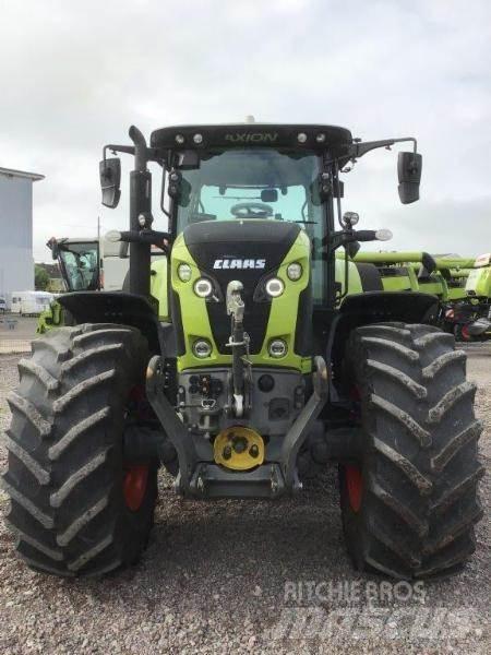 CLAAS AXION 810 Tractores