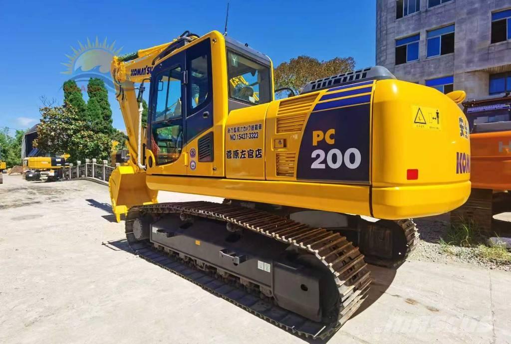 Komatsu PC 200-8 Excavadoras de cadenas