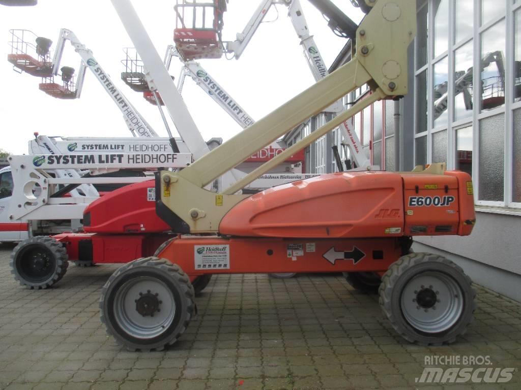 JLG E 600 JP Plataforma de trabajo articulada