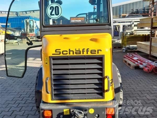 Schäffer 2430 SLT Minicargadoras