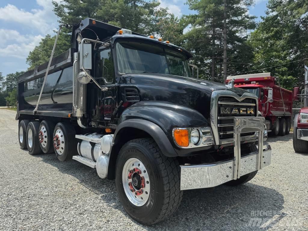 Mack Granite CV 713 Camiones bañeras basculantes o volquetes
