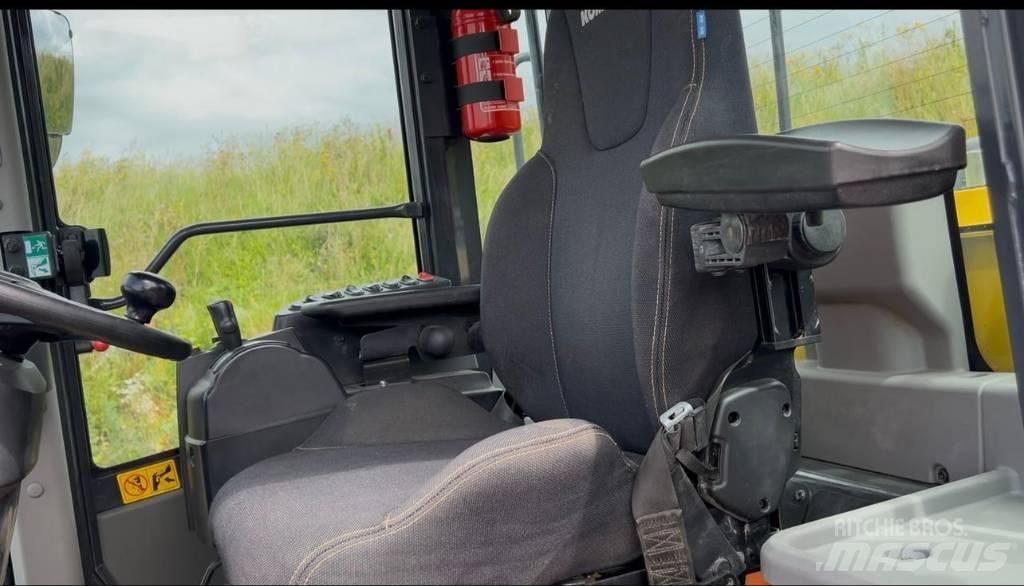 Komatsu WA470-8 Cargadoras sobre ruedas