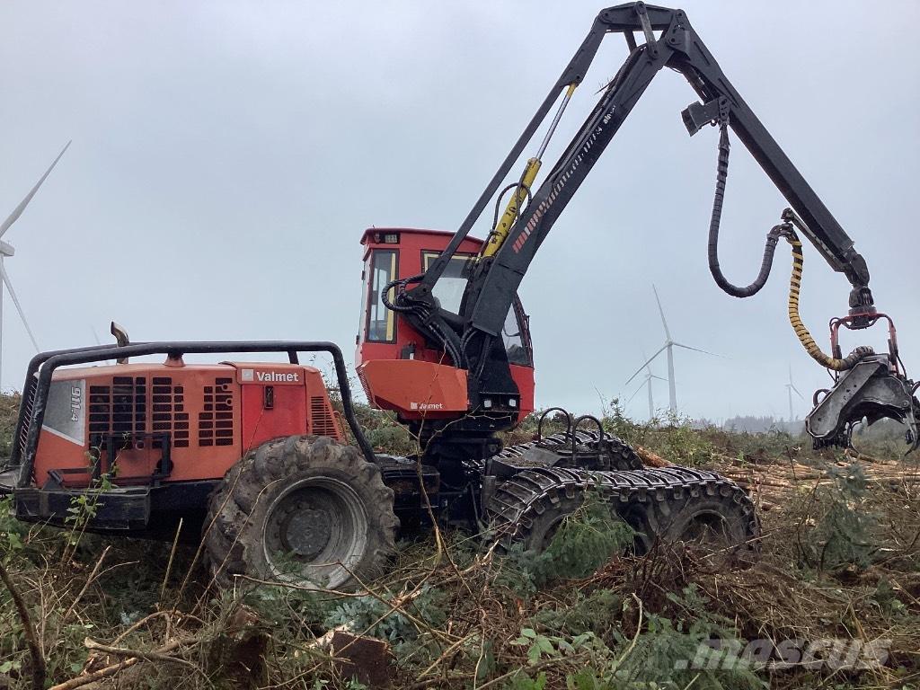 Komatsu 911.4 Cosechadoras