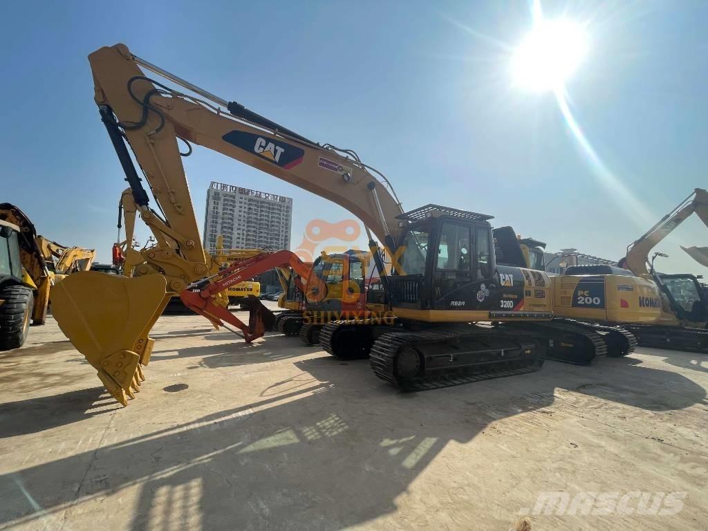 CAT 326 D2 Excavadoras de cadenas