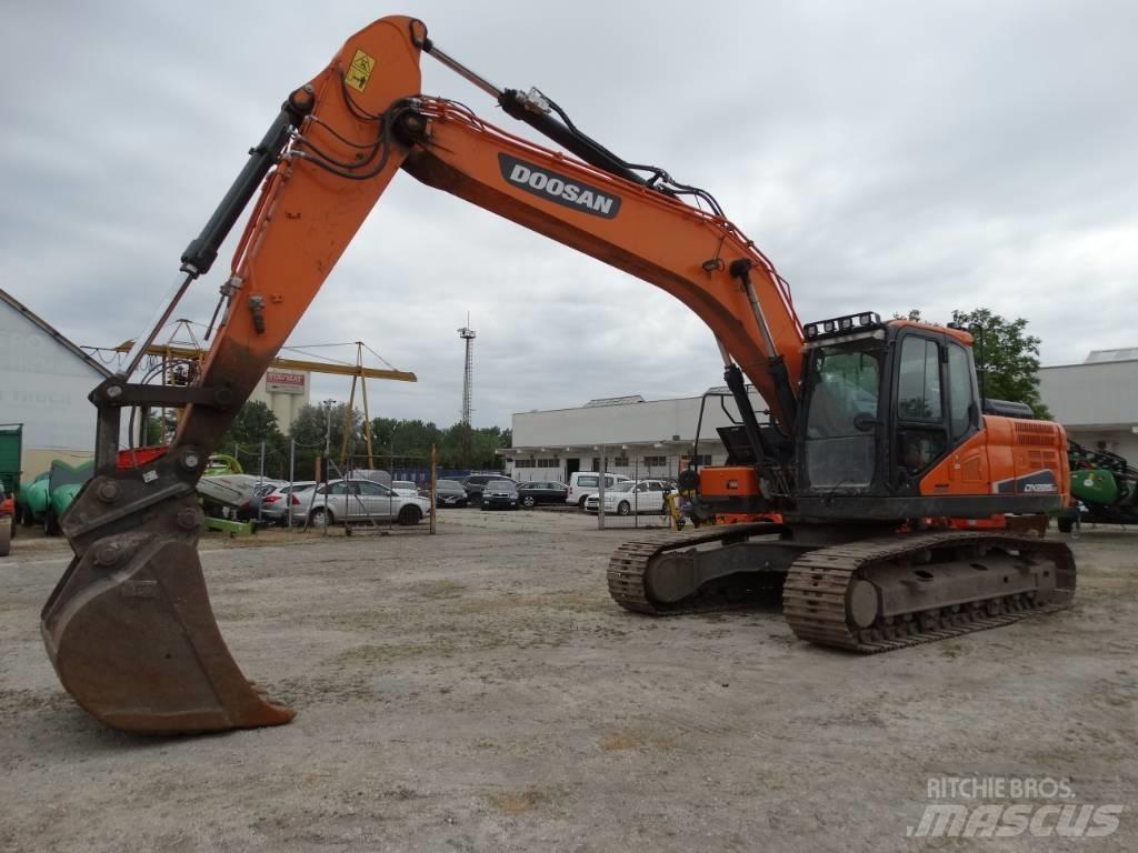Doosan DX 225 LC-5 Excavadoras de cadenas