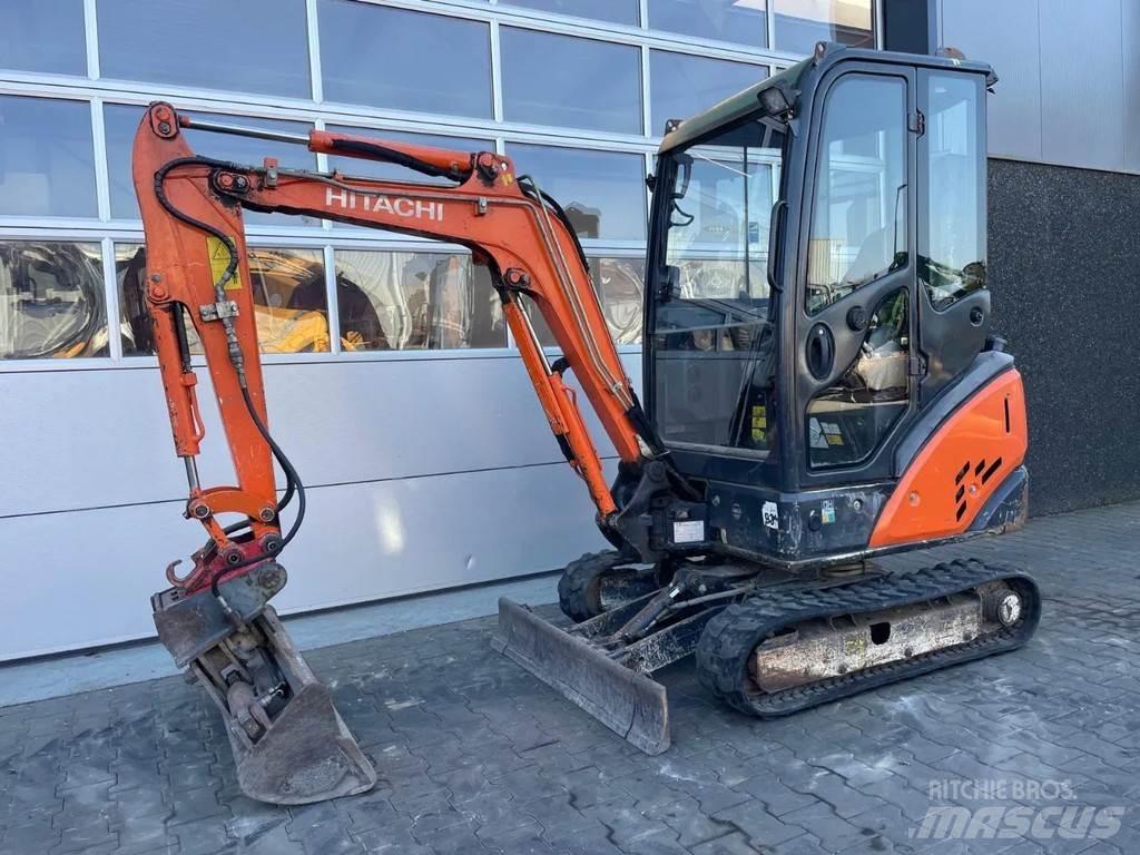 Hitachi ZX18-3CLR Mini excavadoras < 7t