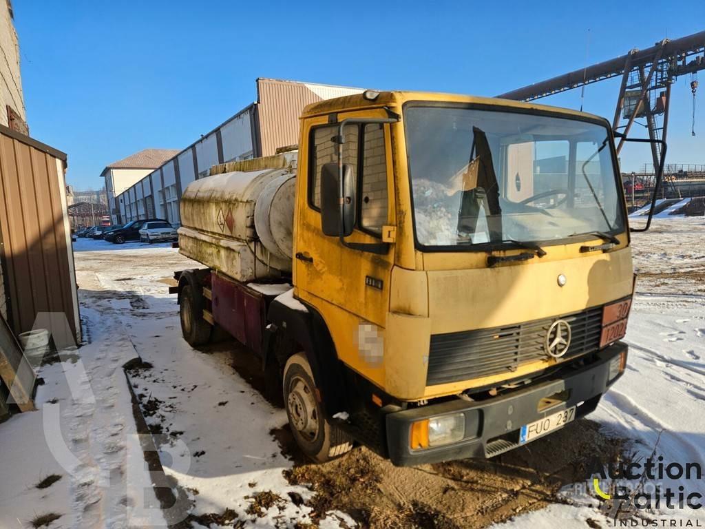 Mercedes-Benz 814 Camiones cisterna