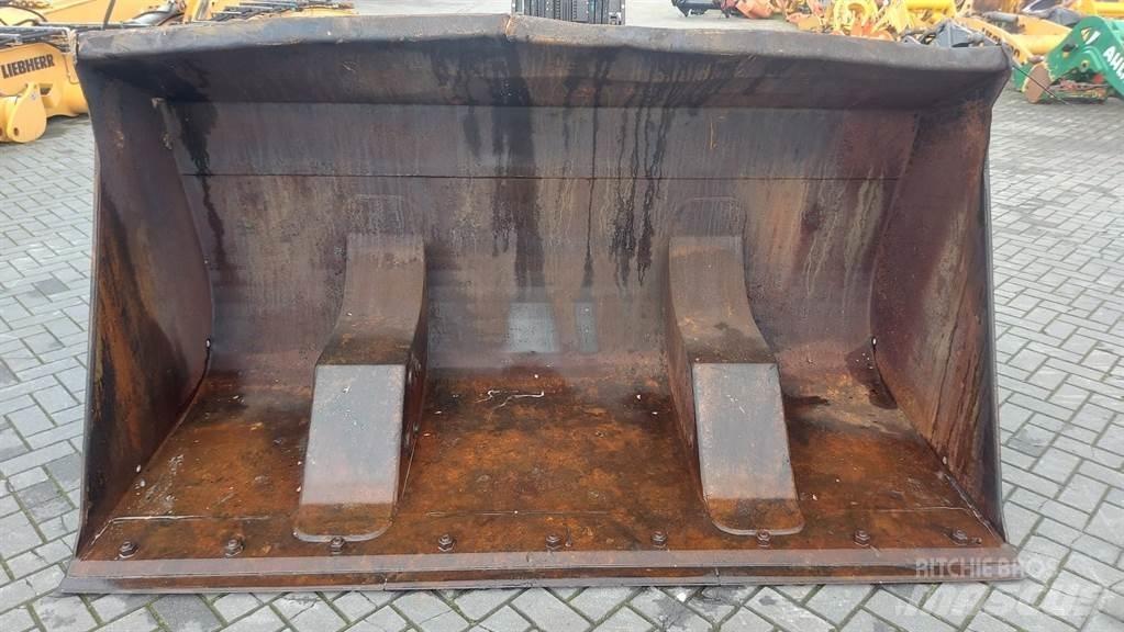 Volvo L 90 C Cucharones