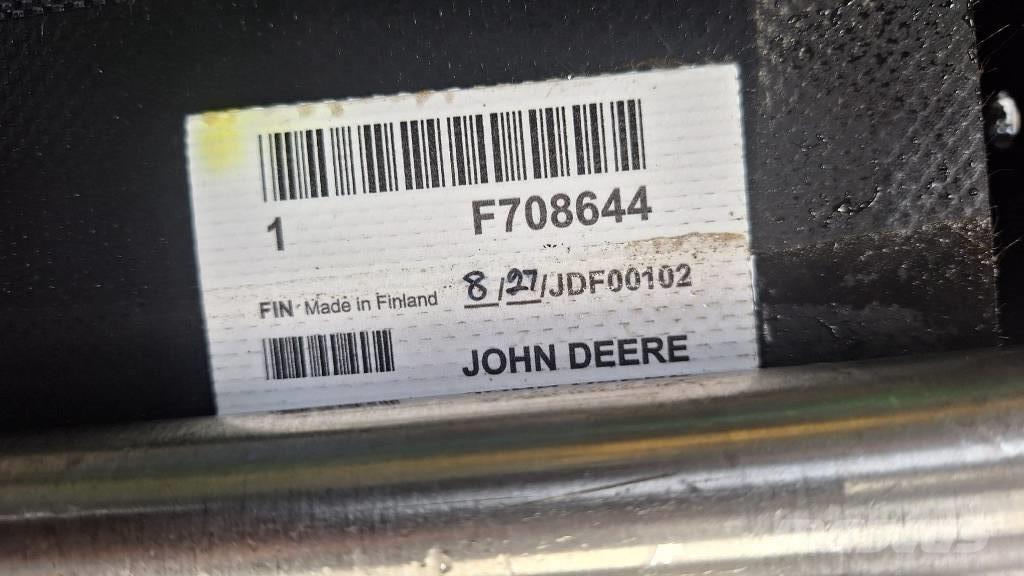 John Deere F708644 Cabinas e interior