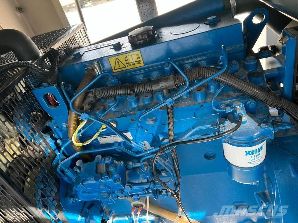 Perkins 45 KVA Generadores diesel