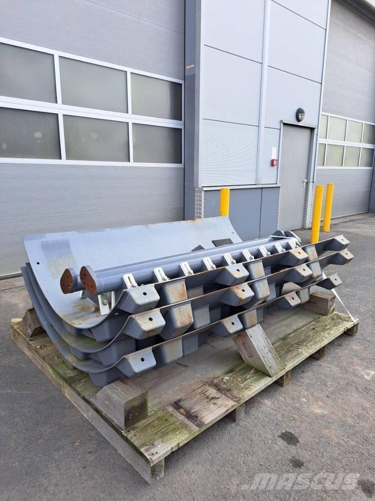 Hamm H13 i Cadenas, orugas y chasis