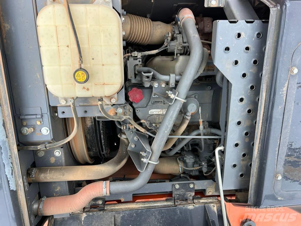 Hitachi ZX 210 LC-6 Excavadoras de cadenas