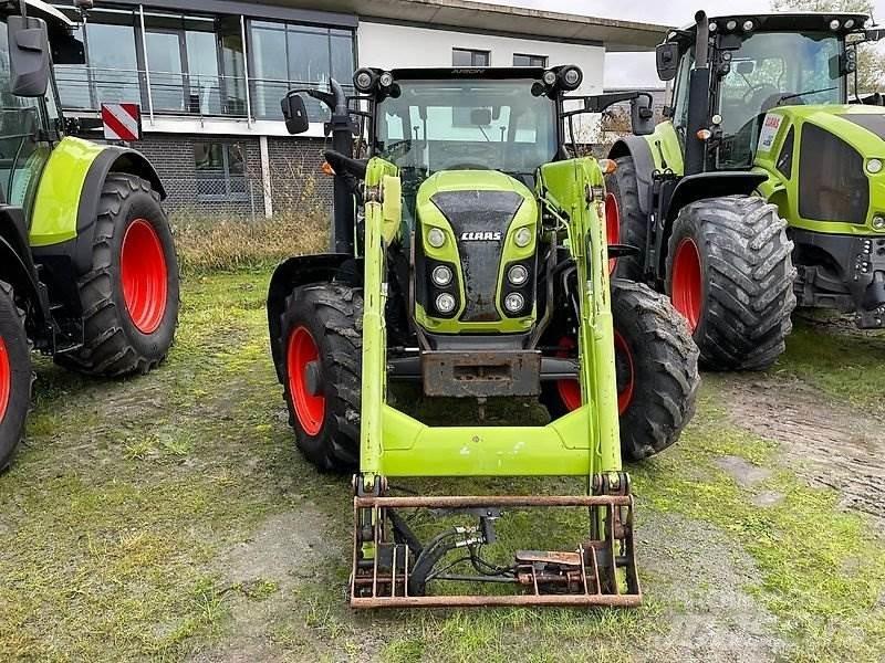 CLAAS Arion 420 Tractores