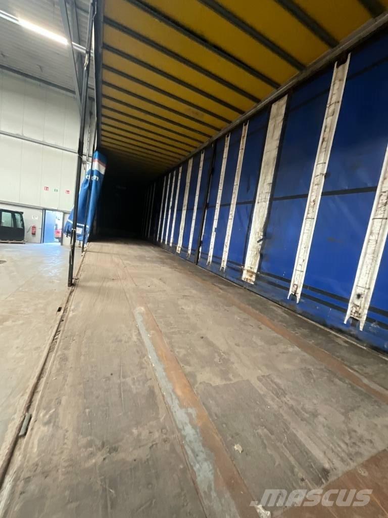Van Hool 3B2003 Semirremolques con caja de lona