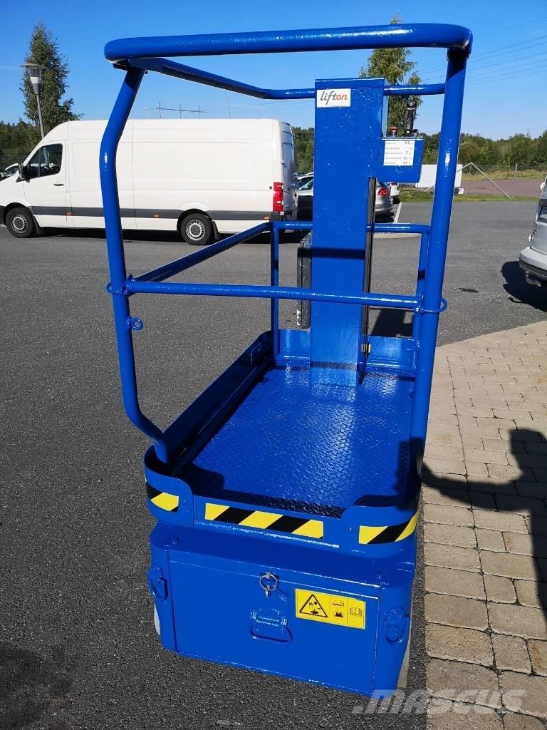 UpRight TM12 Plataforma de trabajo articulada