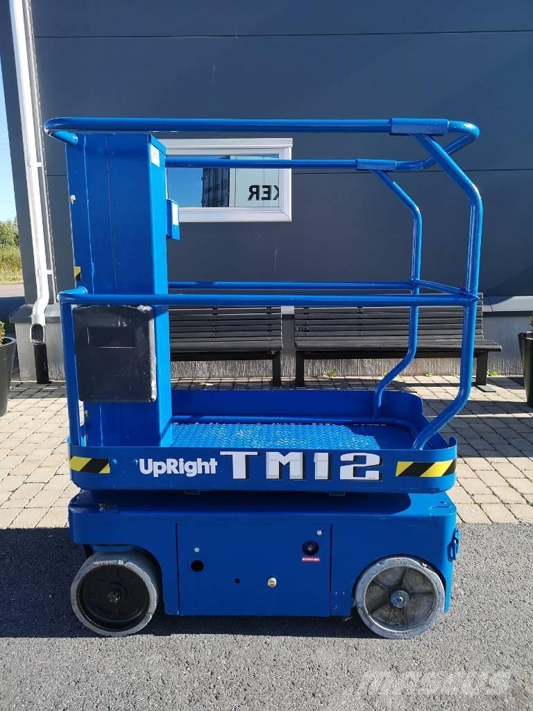 UpRight TM12 Plataforma de trabajo articulada