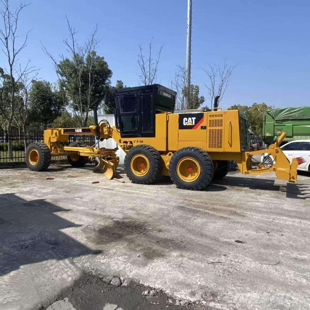 CAT 140 K Motoniveladoras
