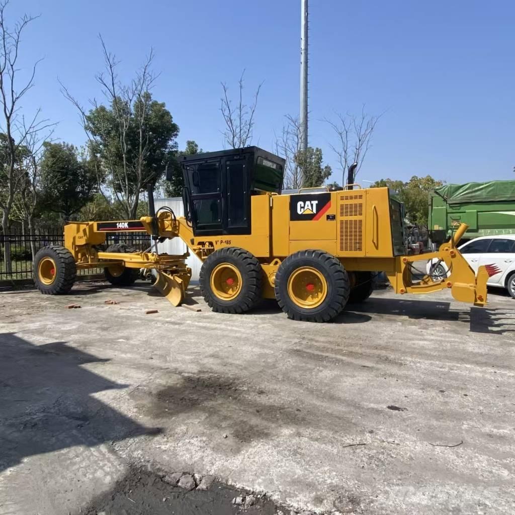 CAT 140 K Motoniveladoras