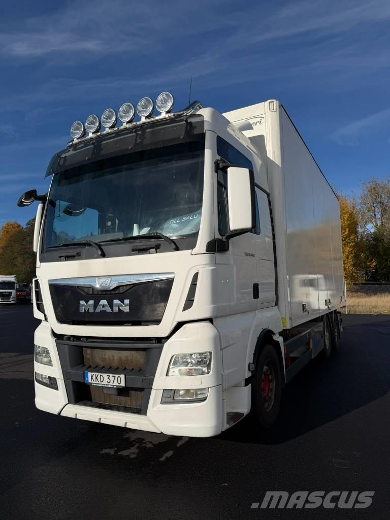 MAN TGX 26.480 6x2 Camiones caja cerrada