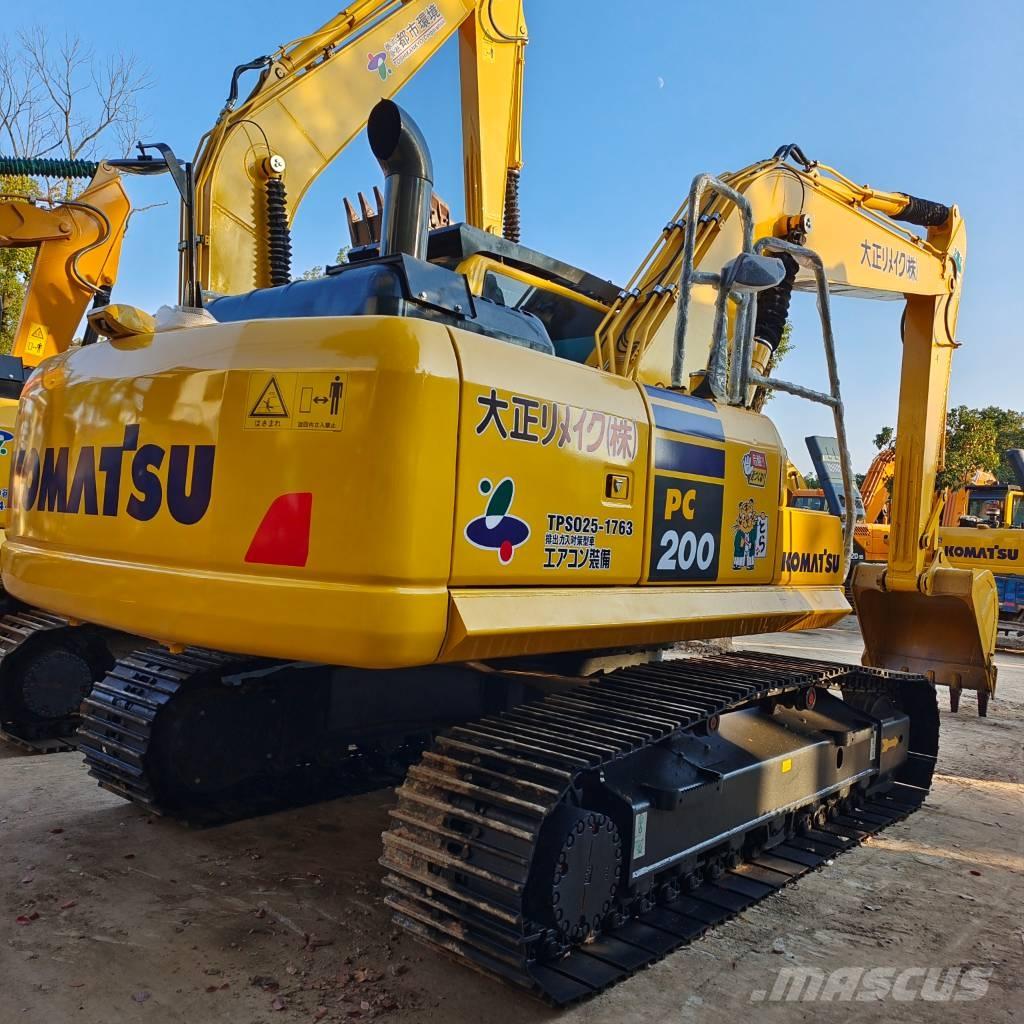 Komatsu PC 200-8 Excavadoras de cadenas