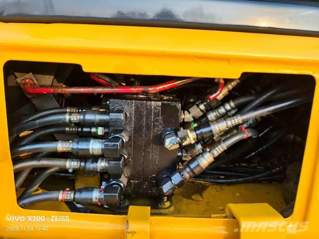 Komatsu PC 40 MR Mini excavadoras < 7t