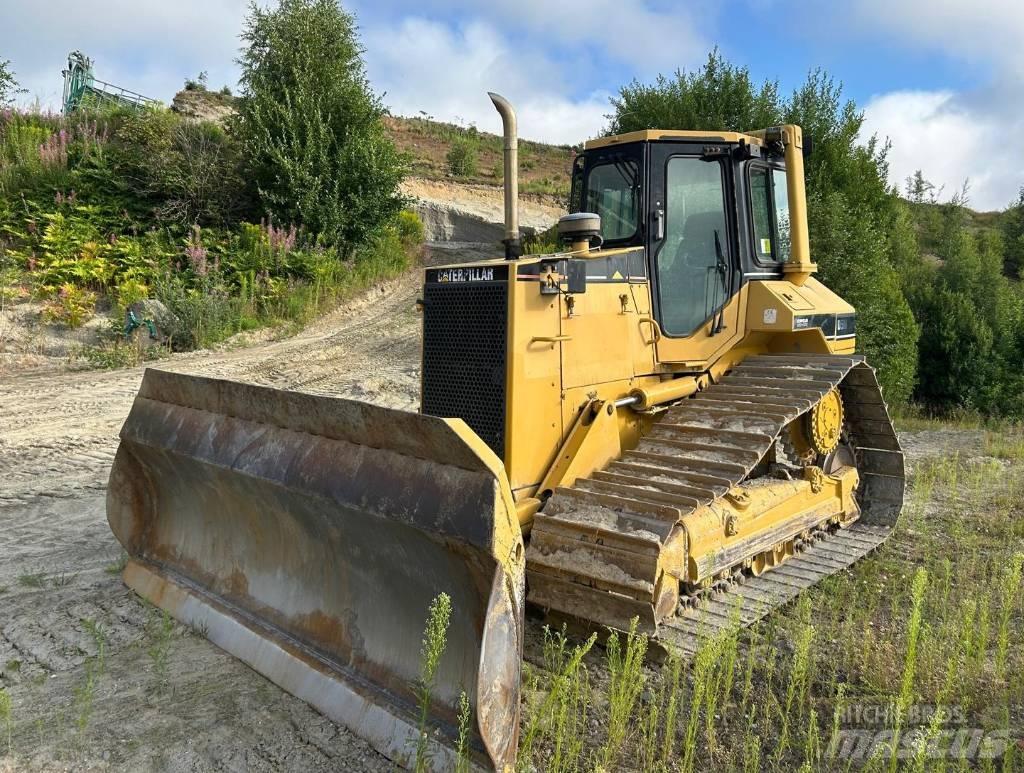 CAT D 5 M LGP Buldozer sobre oruga