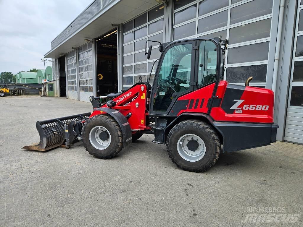 Schäffer 6680Z-II Cargadoras sobre ruedas