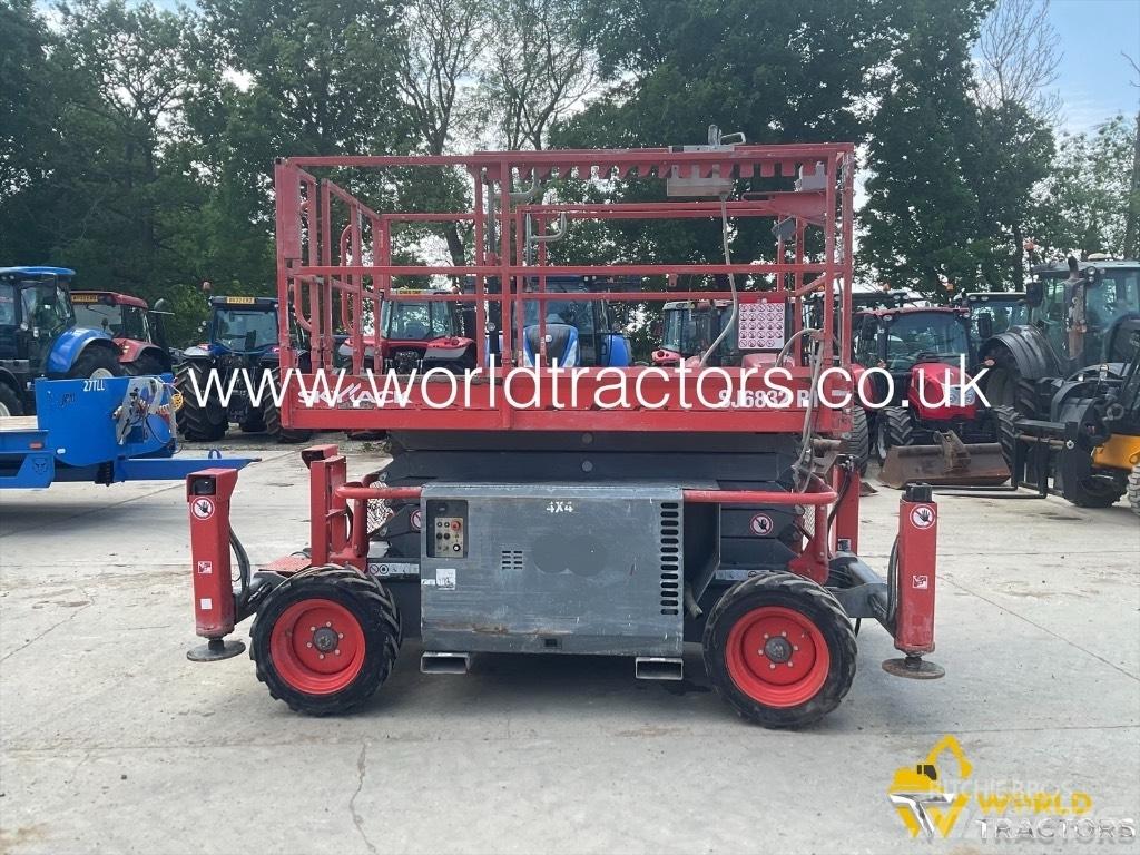 SkyJack SJ 6832 RT Plataformas tijera