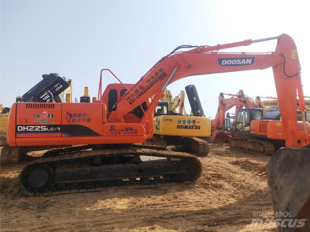 Doosan DH225LC-7 Excavadoras de cadenas