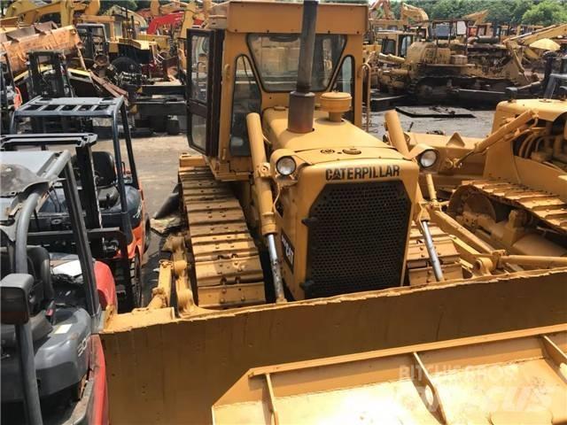 CAT D 6 D Buldozer sobre oruga