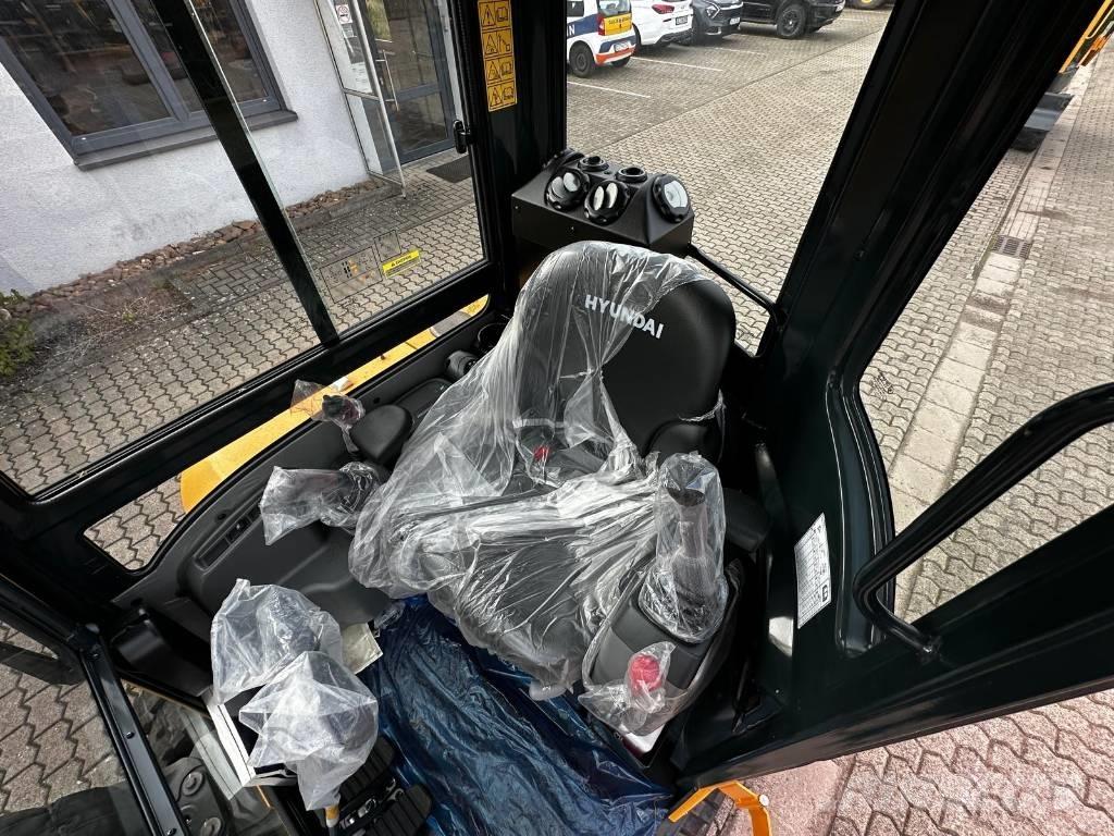 Hyundai R35Z 9A Mini excavadoras < 7t