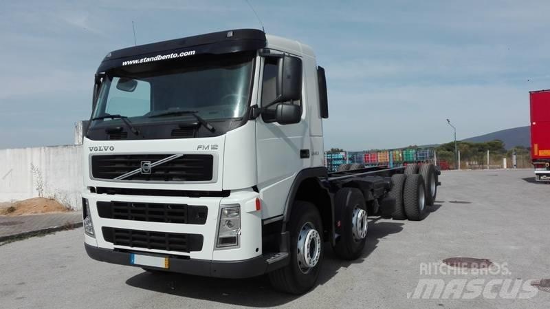 Volvo FM 12 340 8X2 Camiones chasis