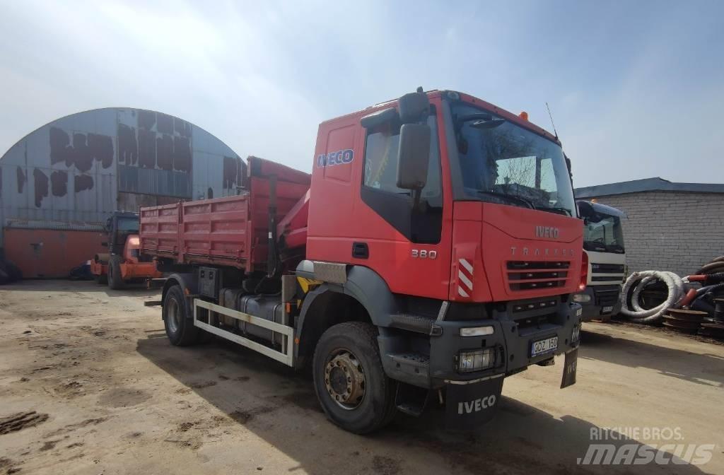 Iveco Trakker 380 Camiones bañeras basculantes o volquetes