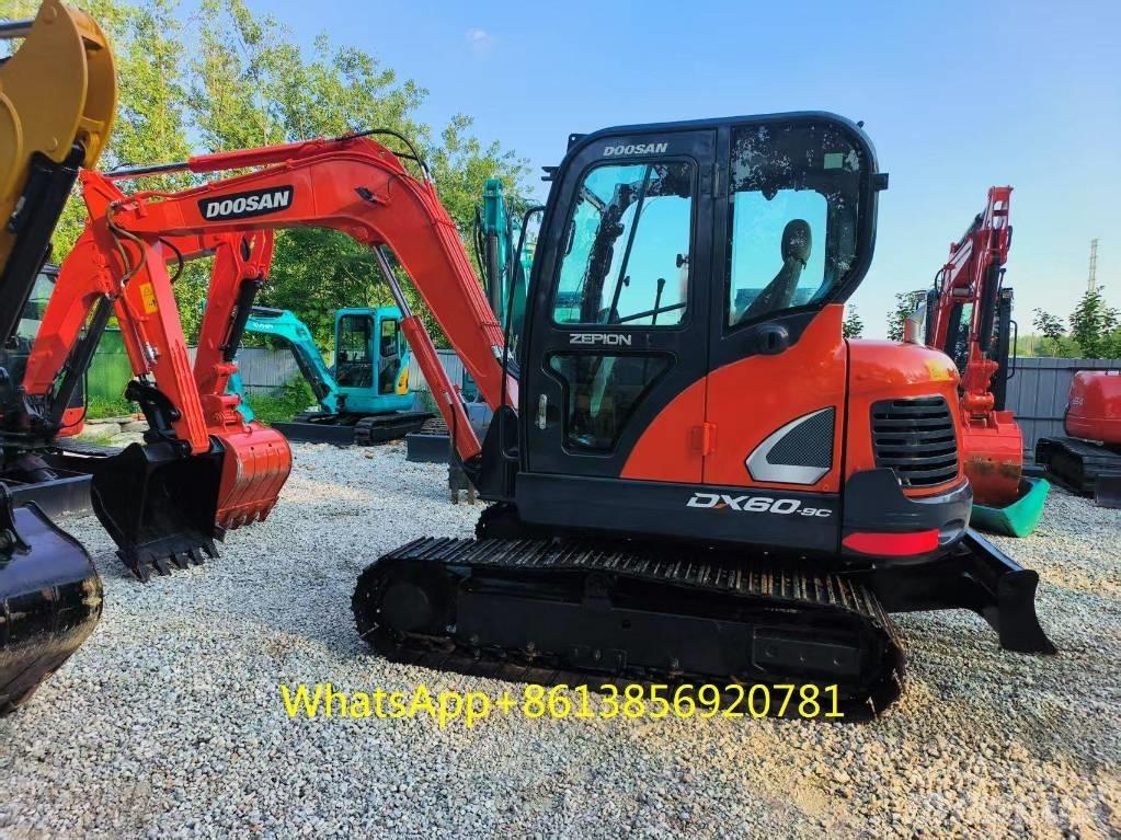 Doosan DX 60 Mini excavadoras < 7t