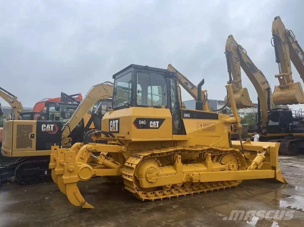 CAT D 6 G Buldozer sobre oruga